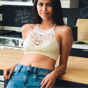 Crochet High Neck Bralette-LAST ONE ☝️